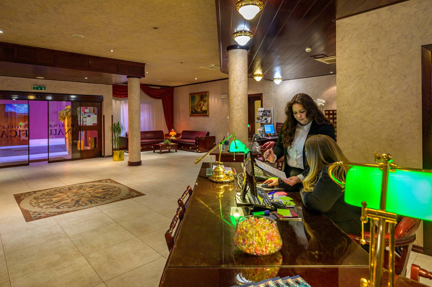 Boutique-Hotel-Nautica-Lobby-43