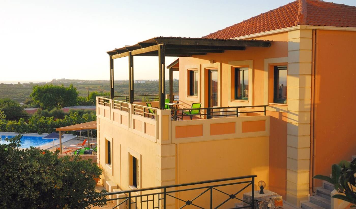 Aloni Suites in