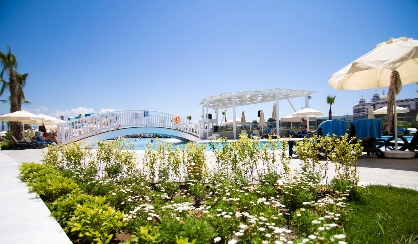 Port-River-Hotel---Spa-Pool-11