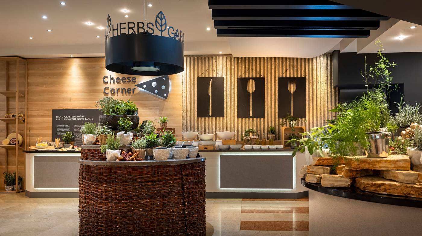 Valamar-Diamant-Hotel-Restaurant-40