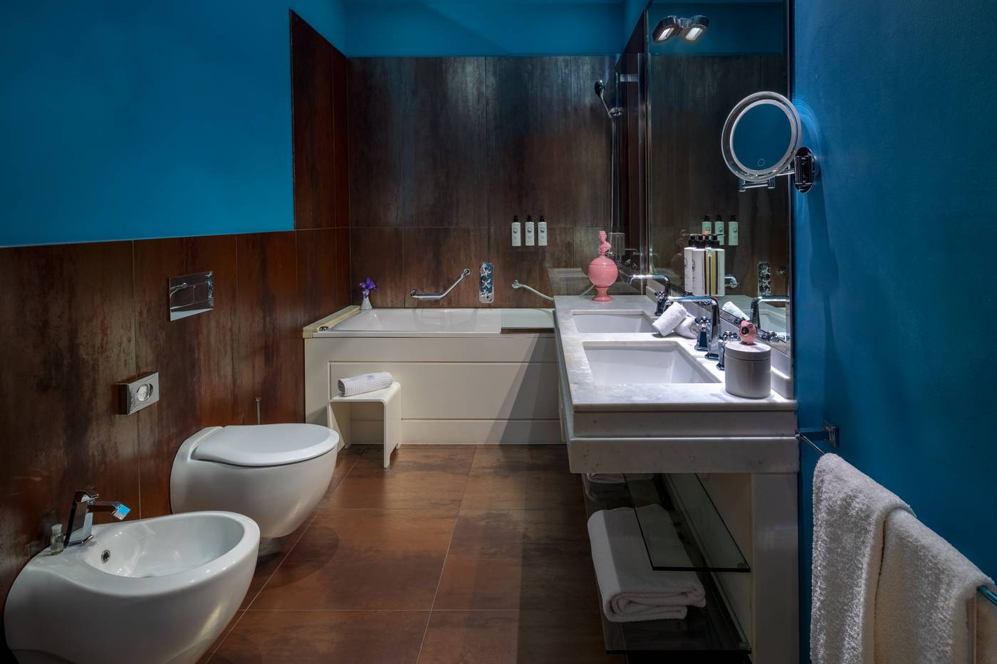 Hotel-Number-Nine-Room-64