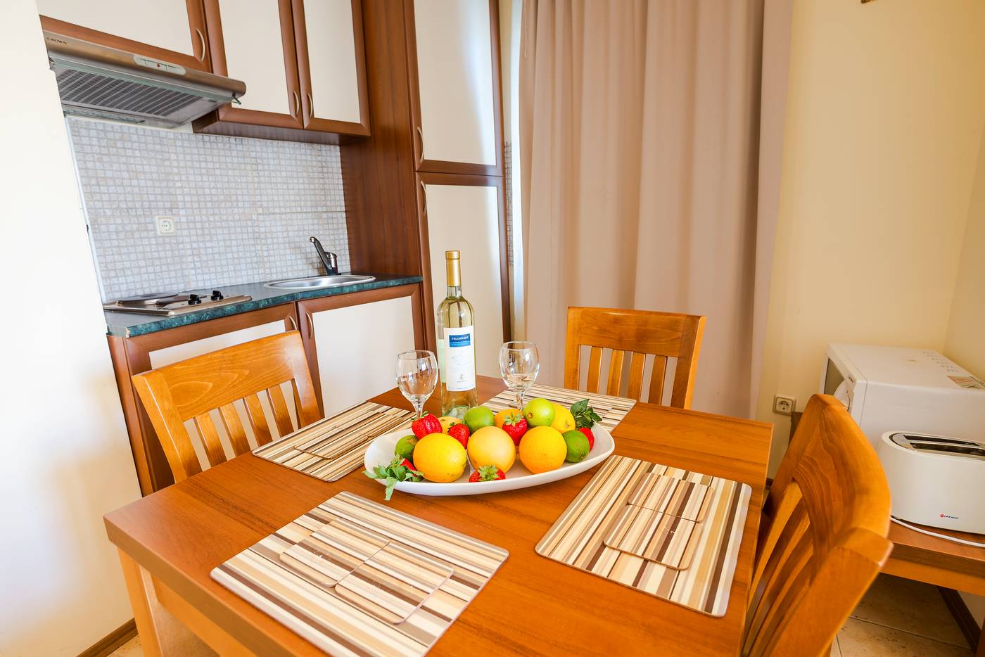 Sunny-Victory-Apartments-Room-40