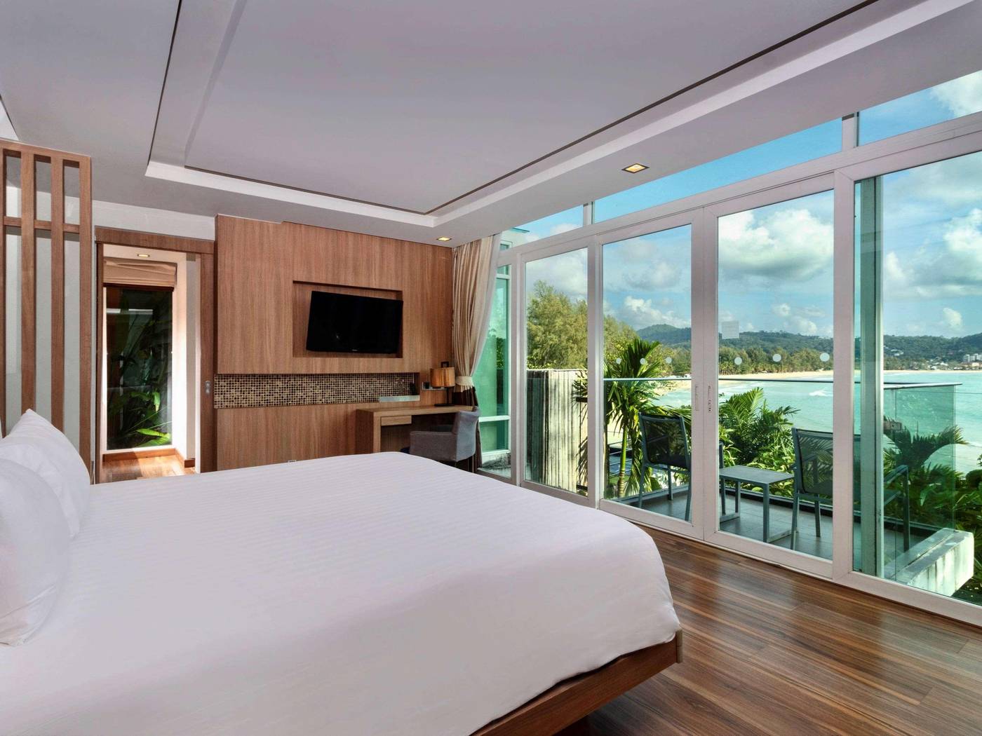 Novotel-Phuket-Kamala-Room-37