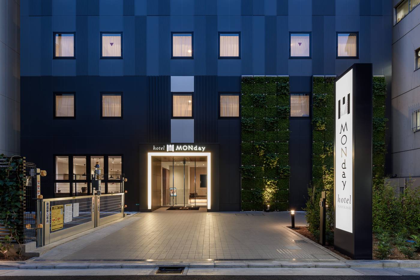 hotel MONday Tokyo Nishikasai-Japan-Tokyo-General view-10