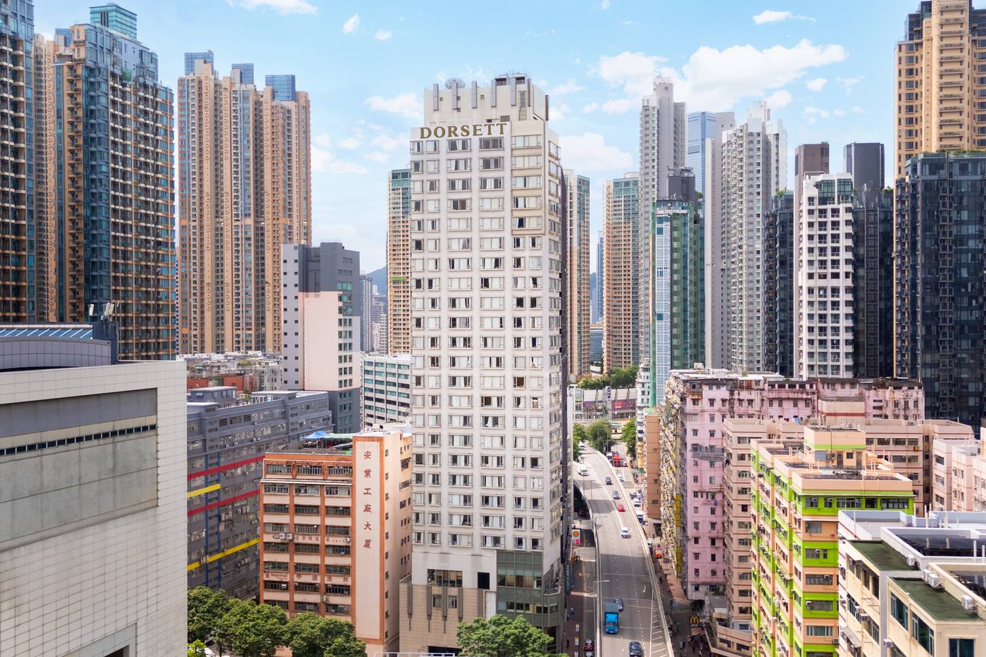 Dorsett-Mongkok-Hong-Kong-General-view-1