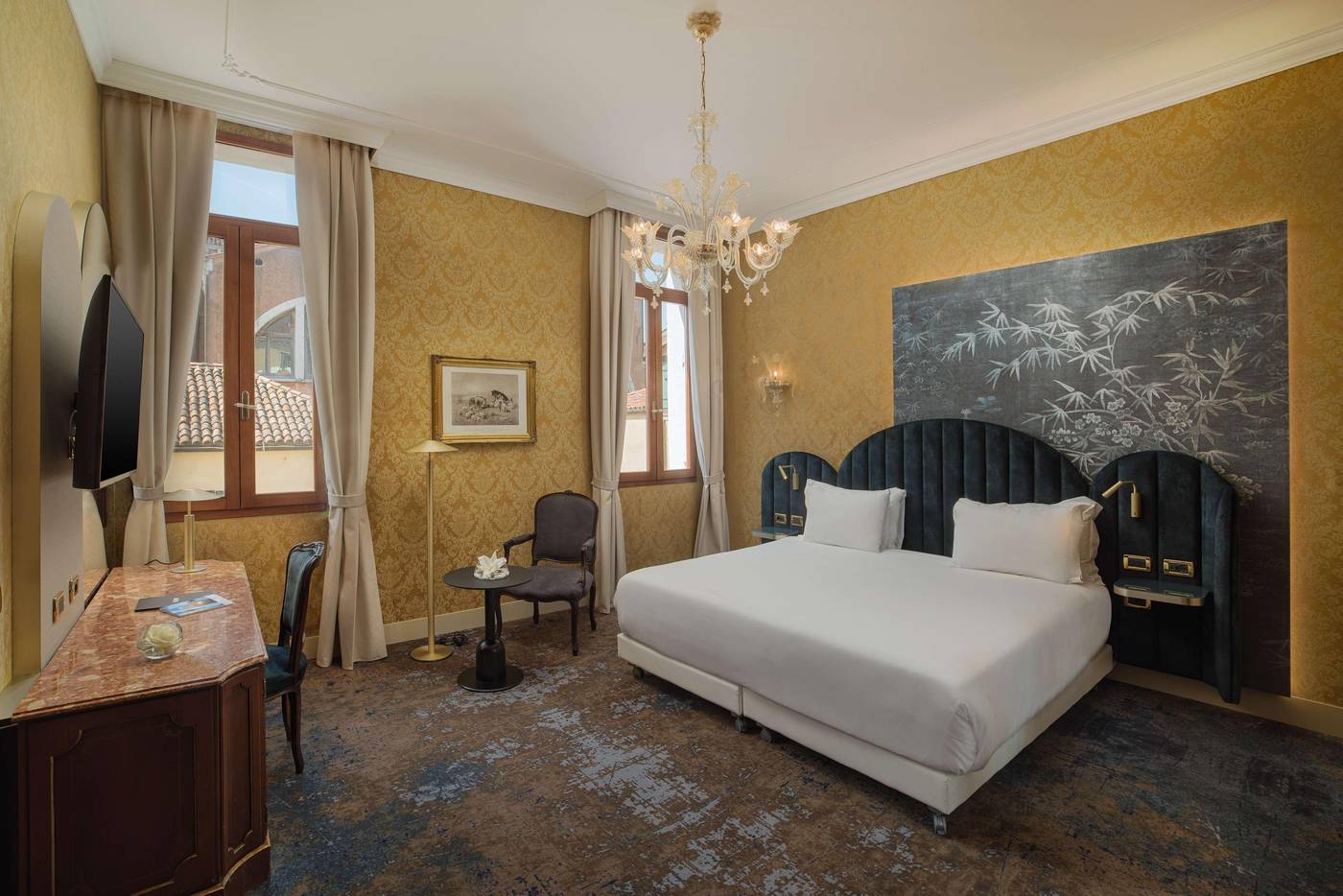 NH-Venezia-Santa-Lucia-Room-25