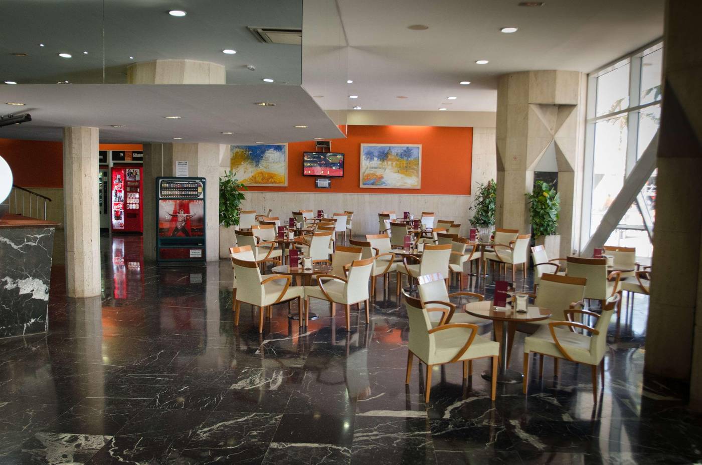 Catalonia-las-Vegas-Bar-50