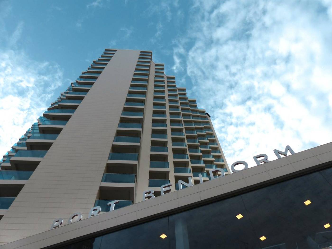 Port-Benidorm-General-view-4