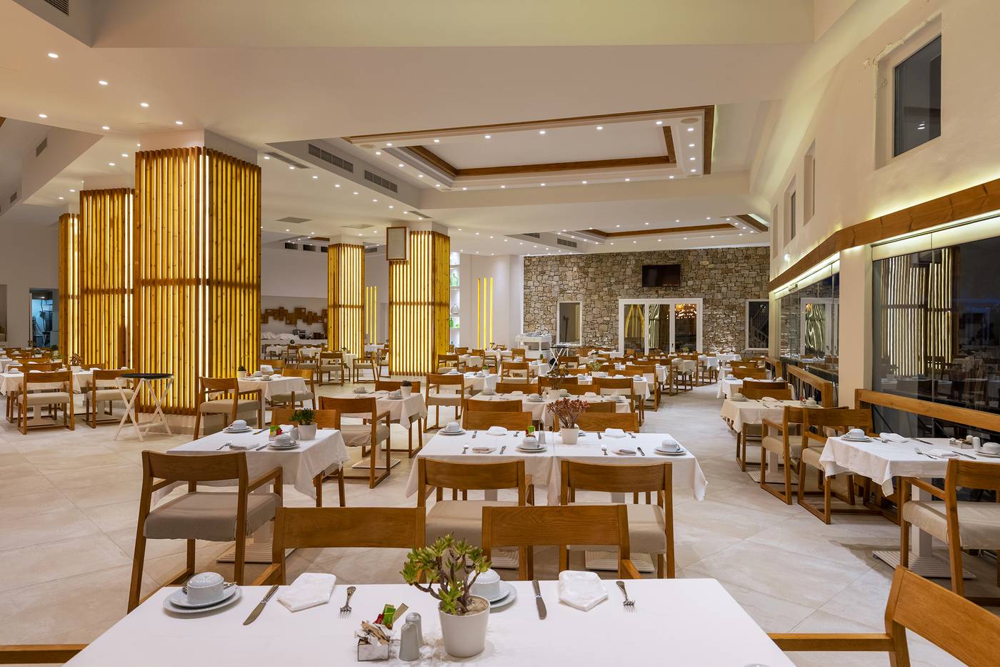 Saint-John-Hotel-Villas---Spa-Restaurant-72