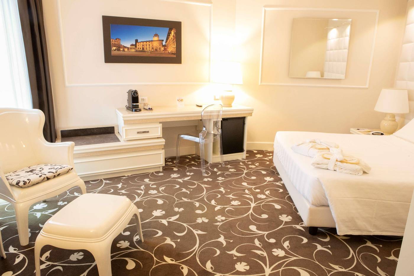 Etrusco-Arezzo-Hotel--Sure-Hotel-Collection-by-Best-Western-Room-4