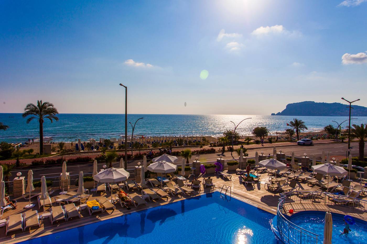 White-Gold-Hotel---Spa-Pool-62