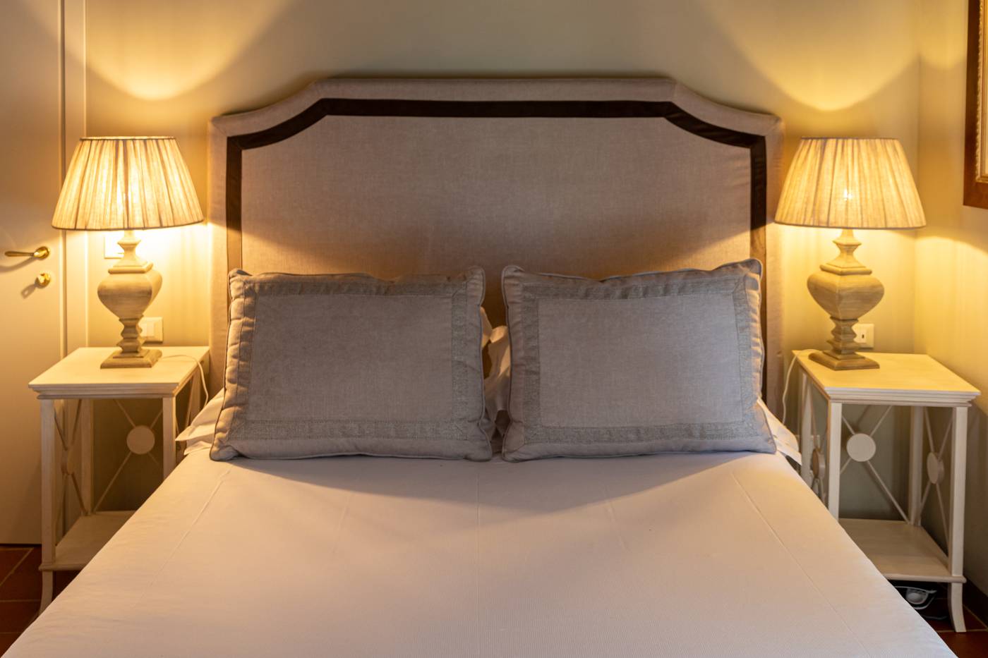 Relais-Villa-Olmo-Food-and-Wine-Resort-Room-25