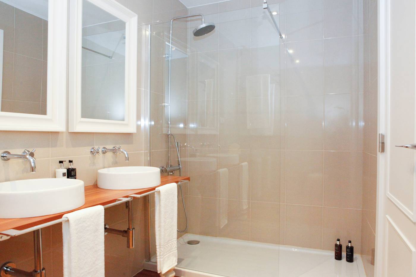 Alecrim-Ao-Chiado-Room-41