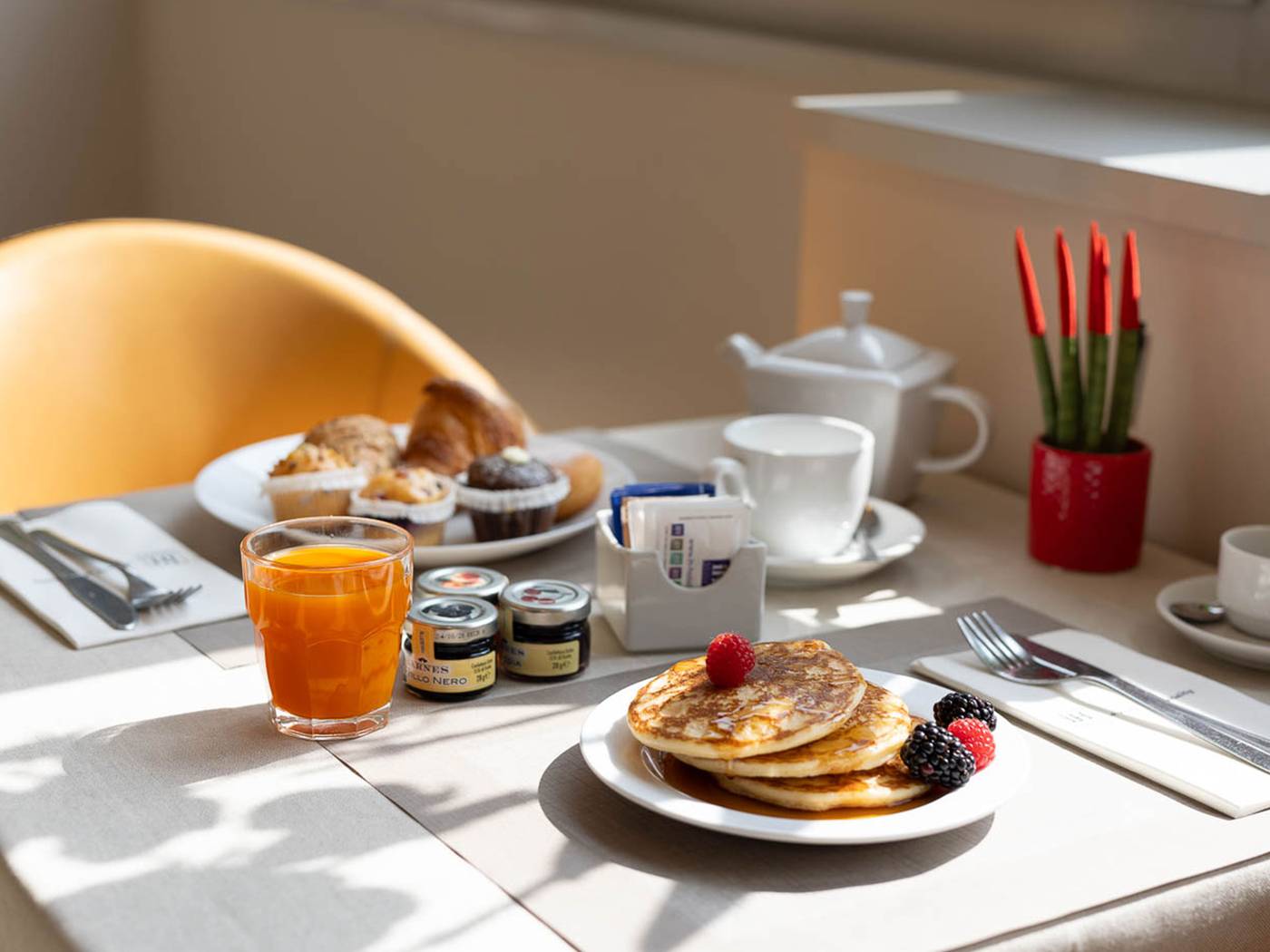 iH-Hotels-Milano-Ambasciatori-Restaurant-60