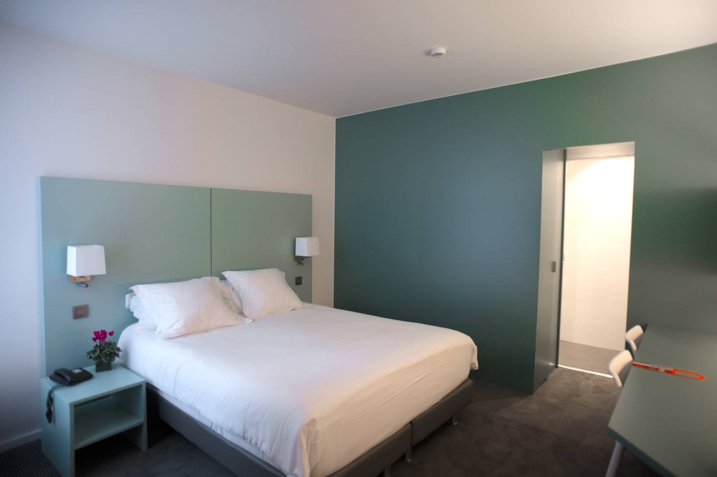 Hotel-Du-Congres-General-view-29