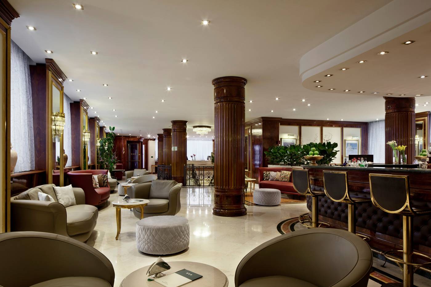 Unahotels-Scandinavia-Milano-Bar-14