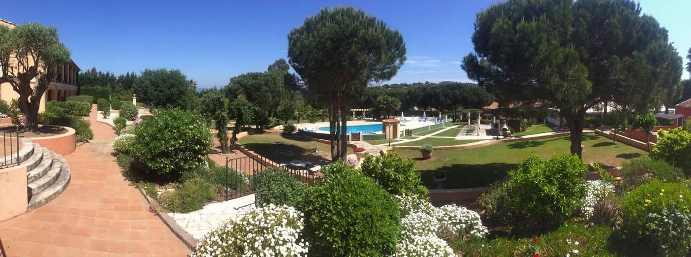 Hotel-La-Romarine-Room-2