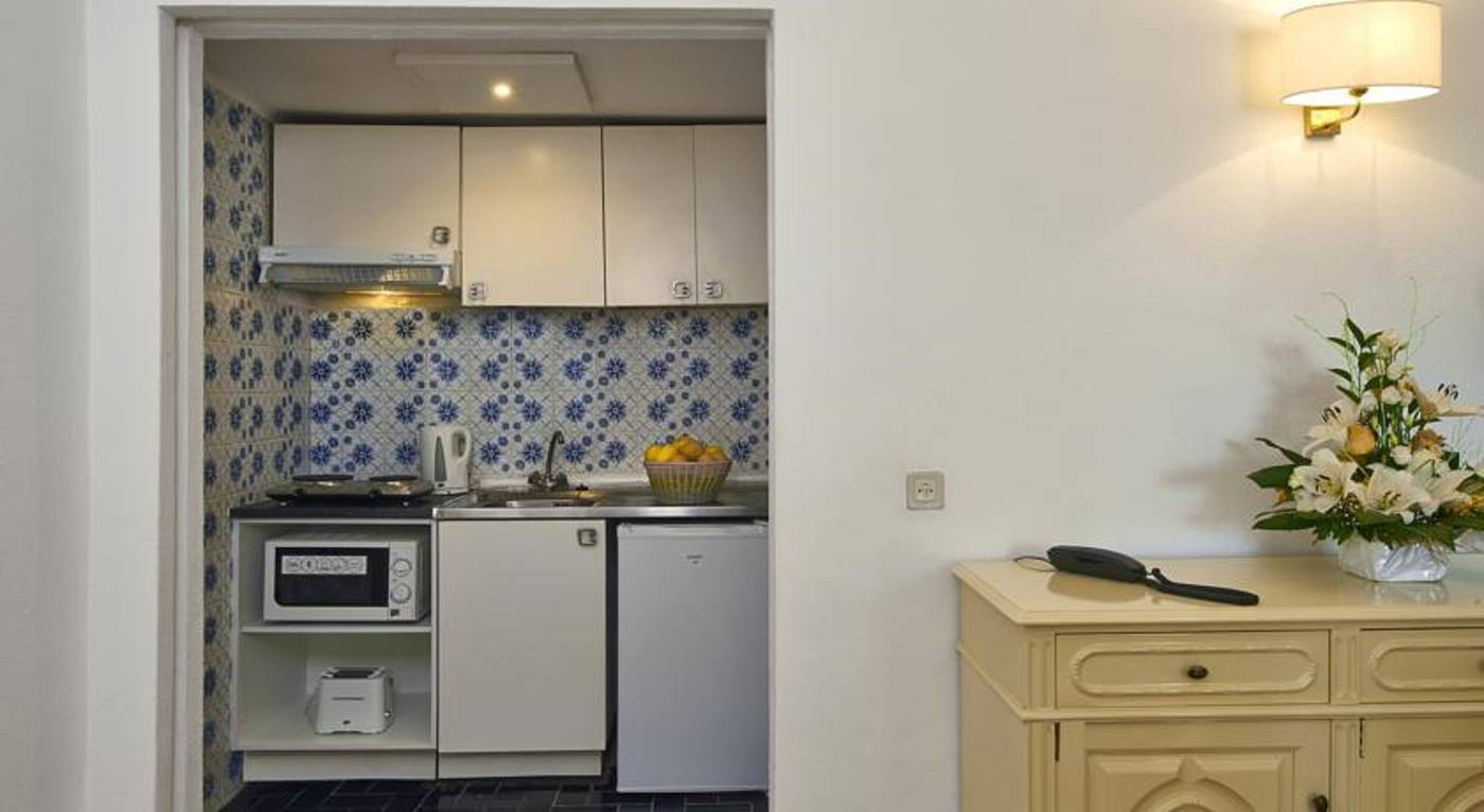 Cheerfulway-Minichoro-Apartamentos-Room-26