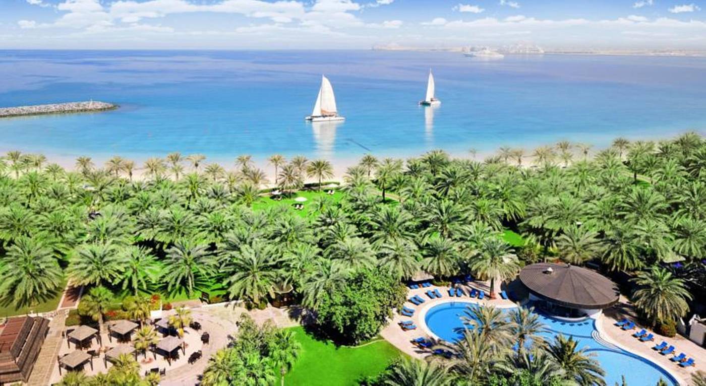 Sheraton-Jumeirah-Beach-Resort-Lobby-85