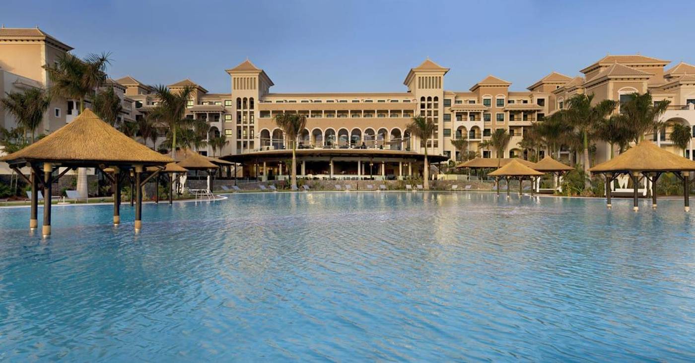 RedLevel-at-Melia-Palacio-de-Isora-General-view-5