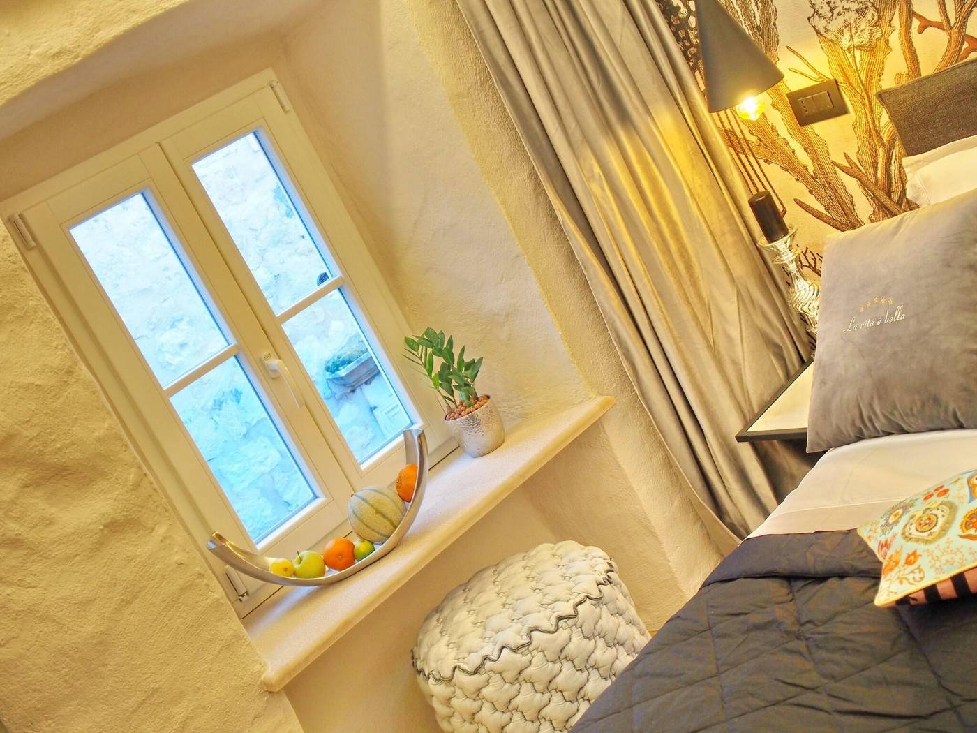 La-Vita-e-Bella-IV-Room-15