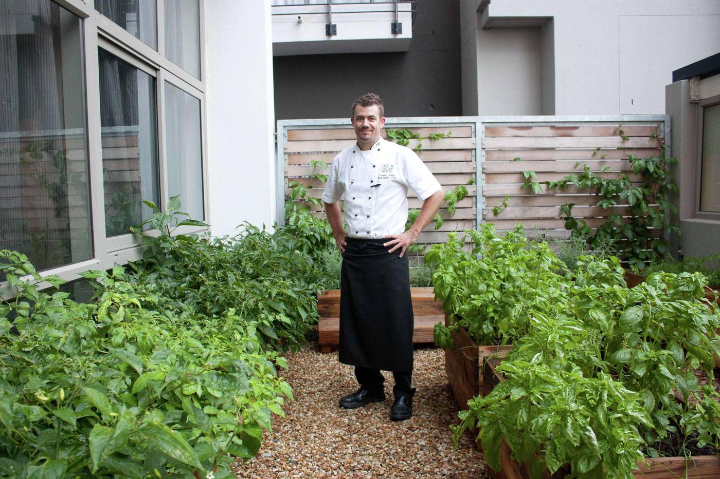 Doubletree-by-Hilton-Cape-Town-Restaurant-52