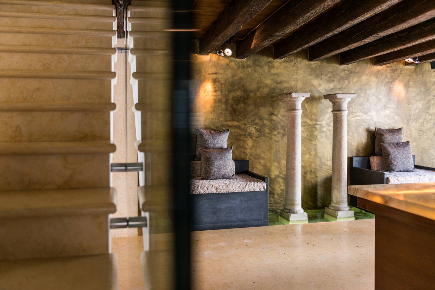 Ca--Maria-Adele-Lobby-18