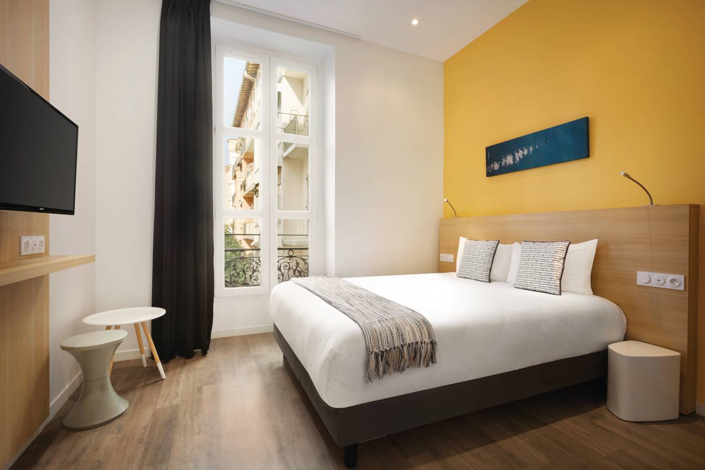 Hotel-Byakko-Nice-Centre-Room-14