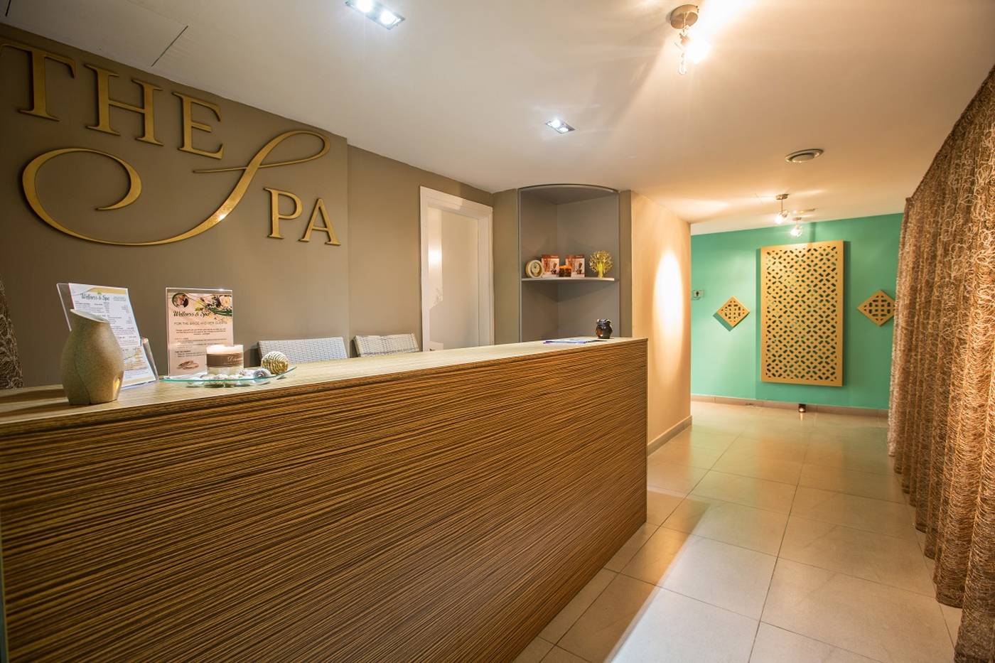 Tsokkos-Vrissiana-Beach-Hotel-Sports-and-Entertainment-36