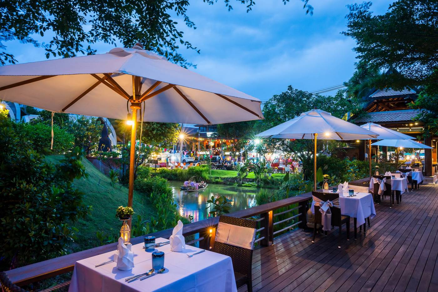 Royal-Muang-Samui-Villas-Restaurant-20