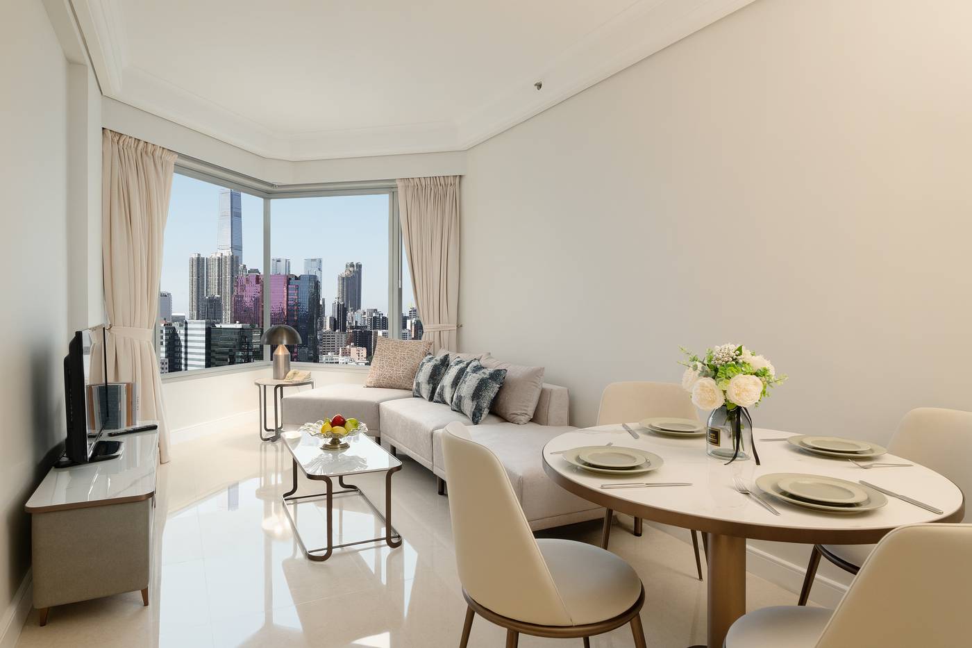 Harbour-Plaza-Metropolis-Room-12