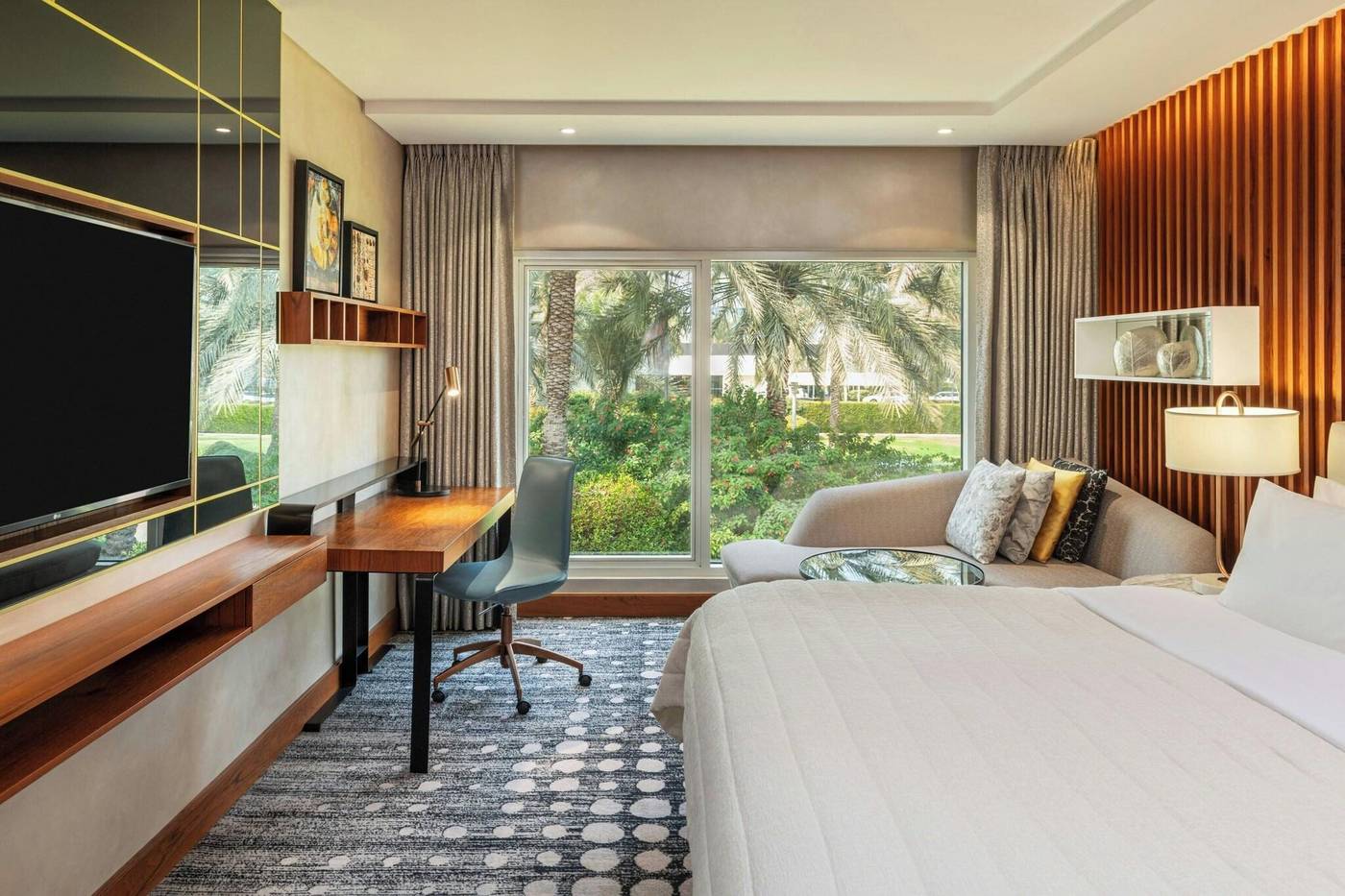 Le-Meridien-Dubai-Hotel---Conference-Centre-Room-26