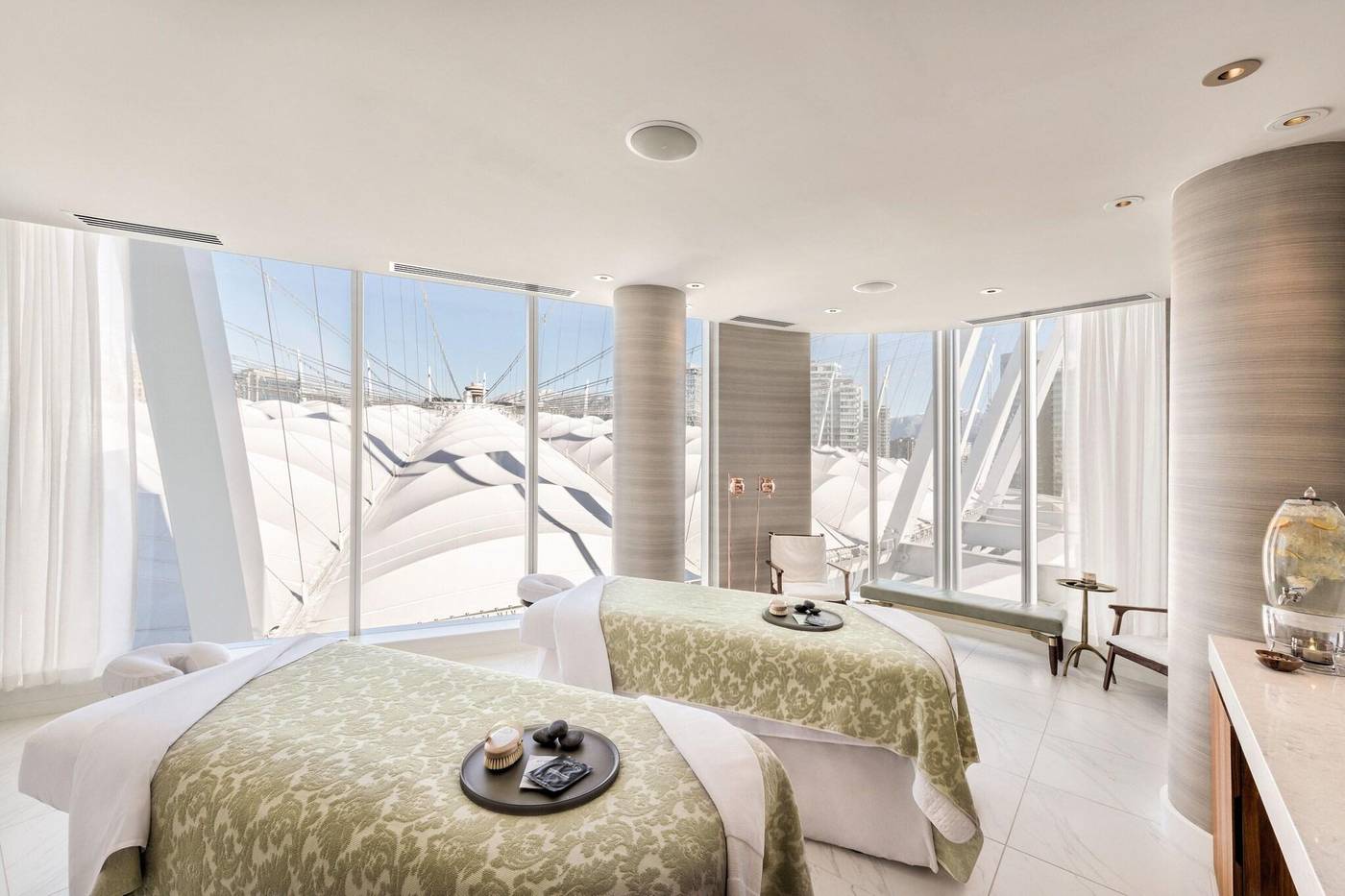 JW-Marriott-parq-Vancouver-Sports-and-Entertainment-70