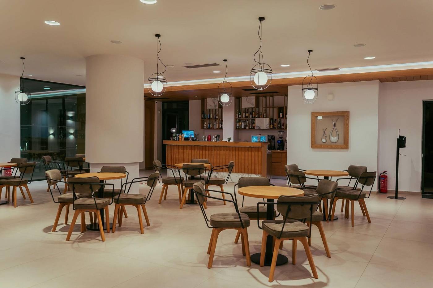 Silver-Beach-Restaurant-40