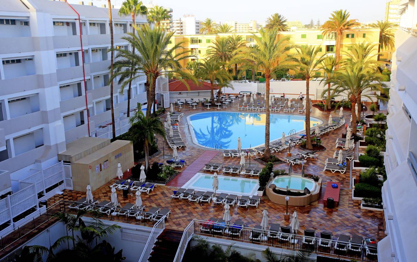 Labranda-Bronze-Playa-Pool-2