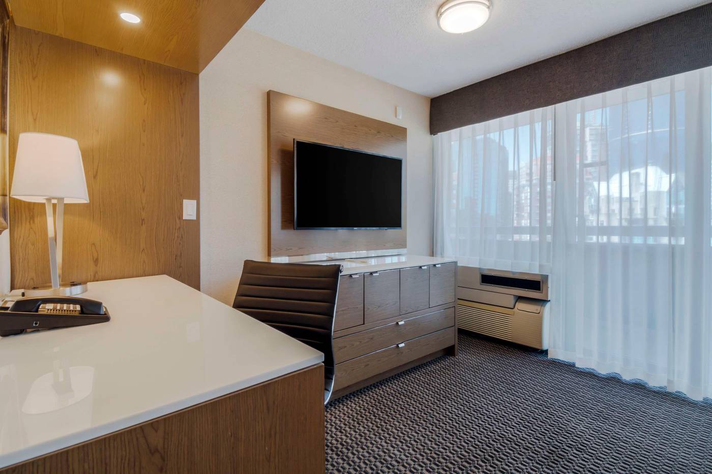 Best-Western-Premier-Chateau-Granville-Hotel---Suites-Room-20