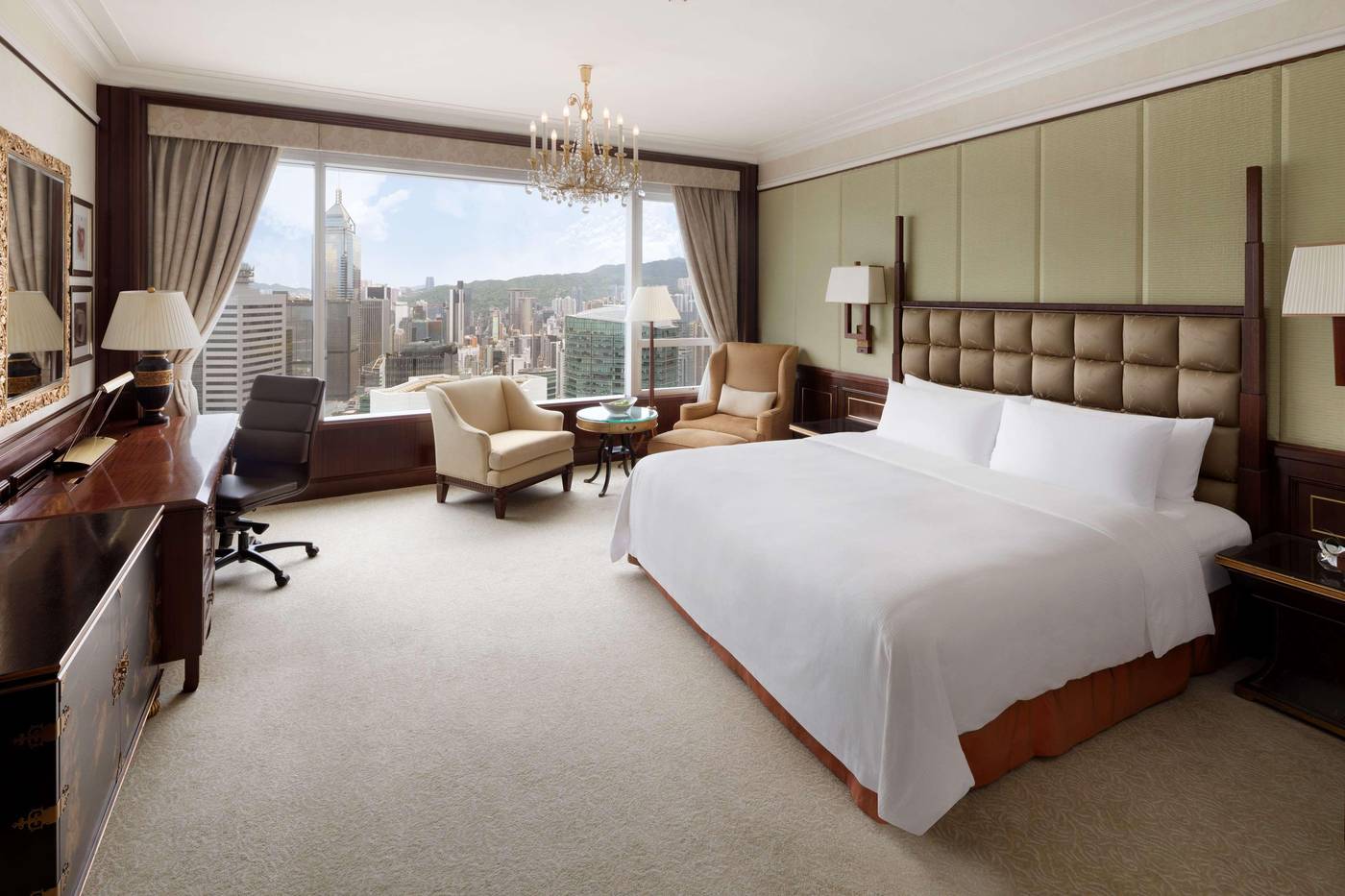Island-Shangri-La-Hong-Kong-Room-20