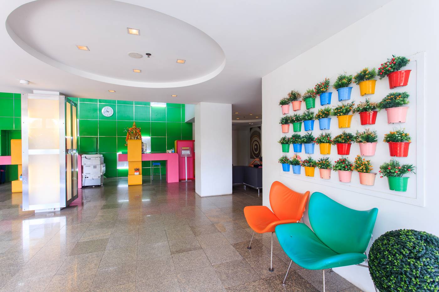 Samui-Verticolor-Lobby-44