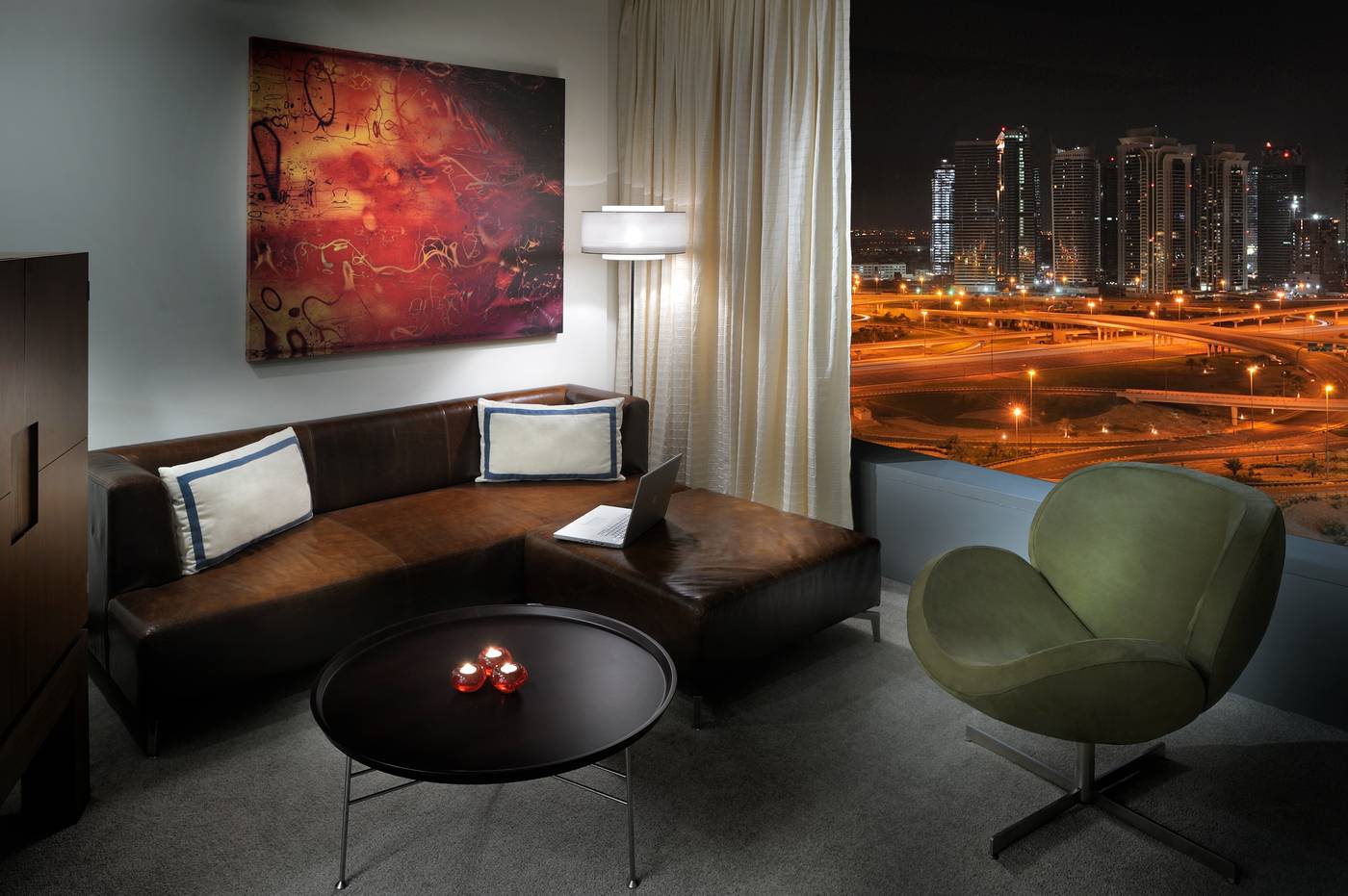 Media-One-Hotel-Room-36