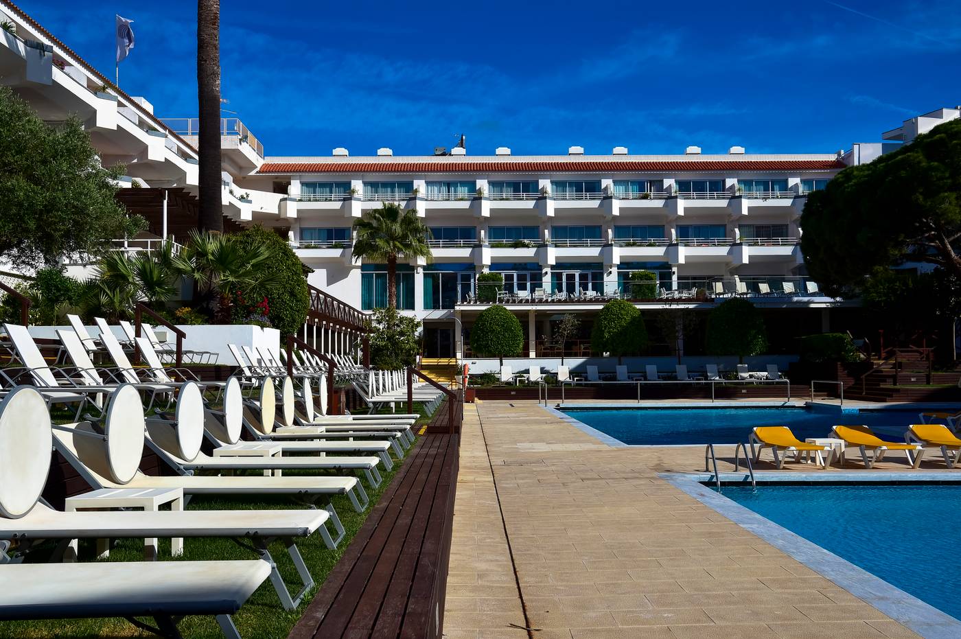 Aqualuz-Suite-Hotel-Apartamentos-General-view-5