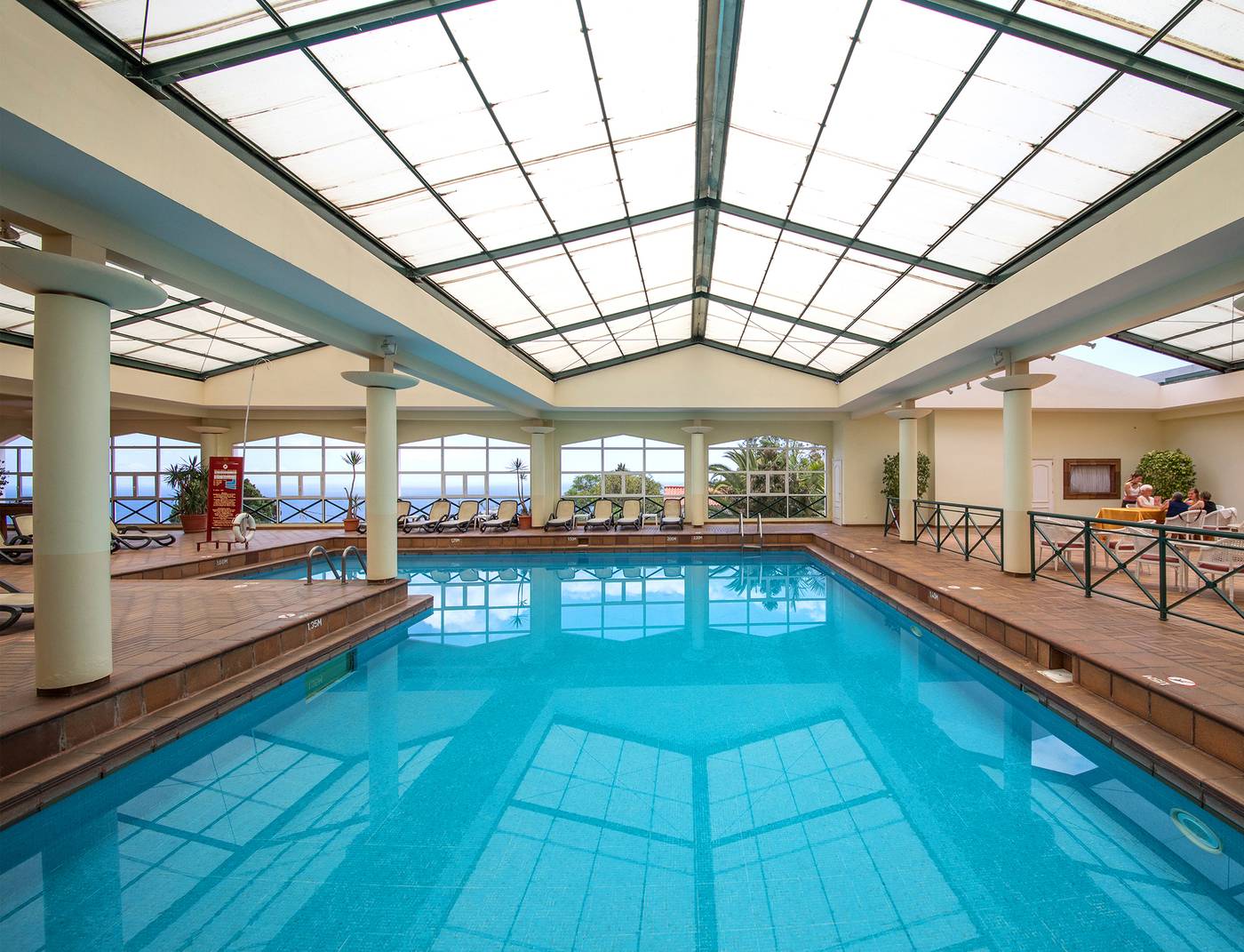 Dom-Pedro-Garajau-Pool-51