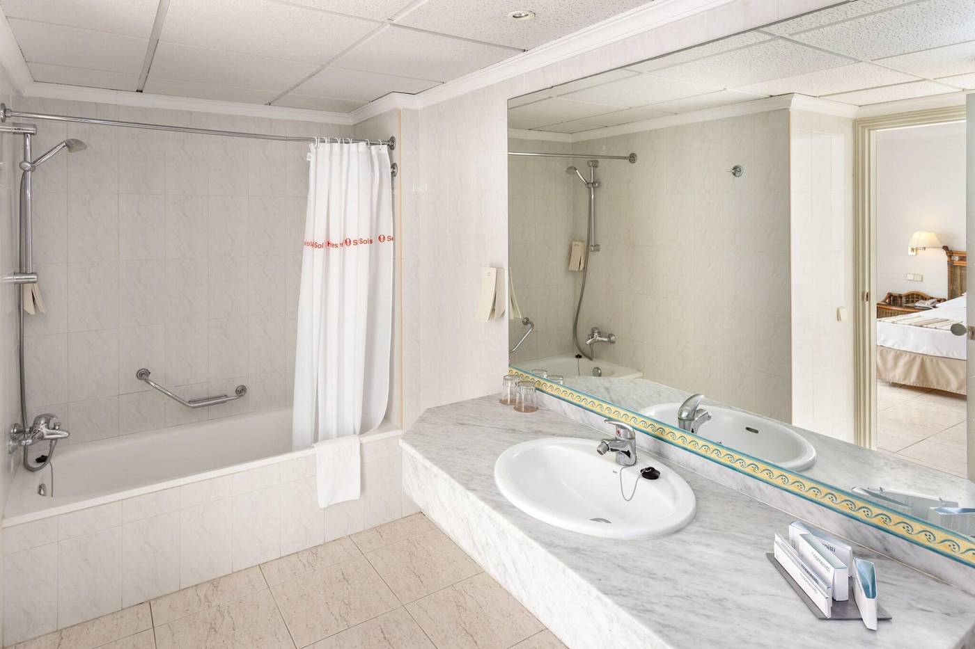 SOL-PUERTO-DE-LA-CRUZ-TENERIFE-Room-22