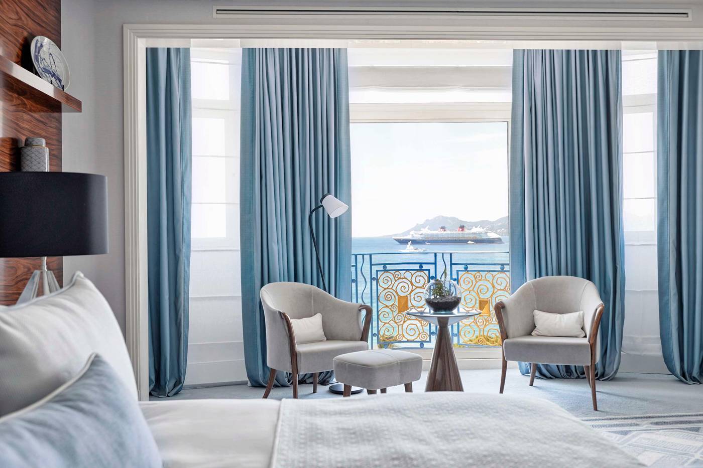 Hotel-Martinez-Cannes-Room-45