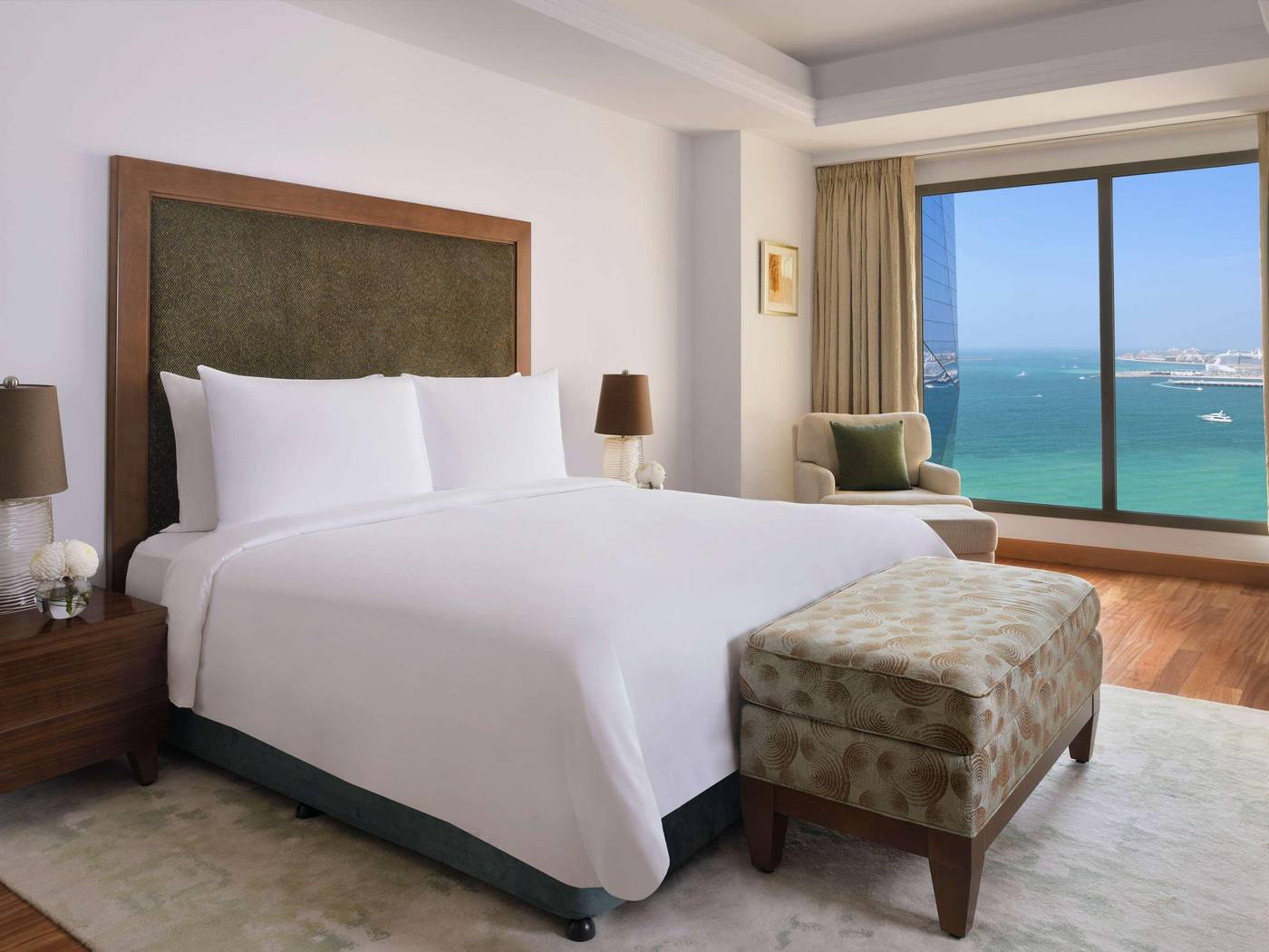 Movenpick-Jumeirah-Beach-Room-23