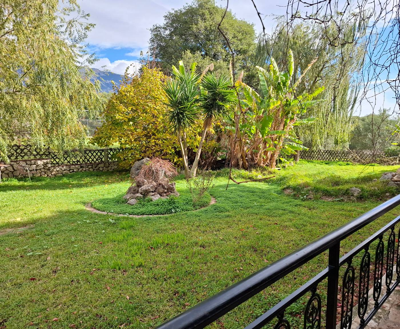 Hotel-Sunrise-Inn-Room-87