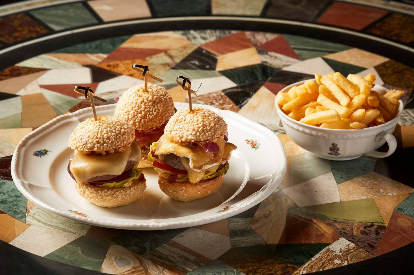 Hotel-Vier-Jahreszeiten-Kempinski-Munich-Bar-84