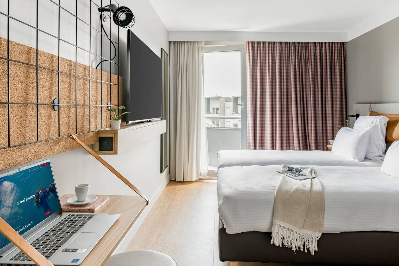 Hotel International-France-Annecy-Room-8