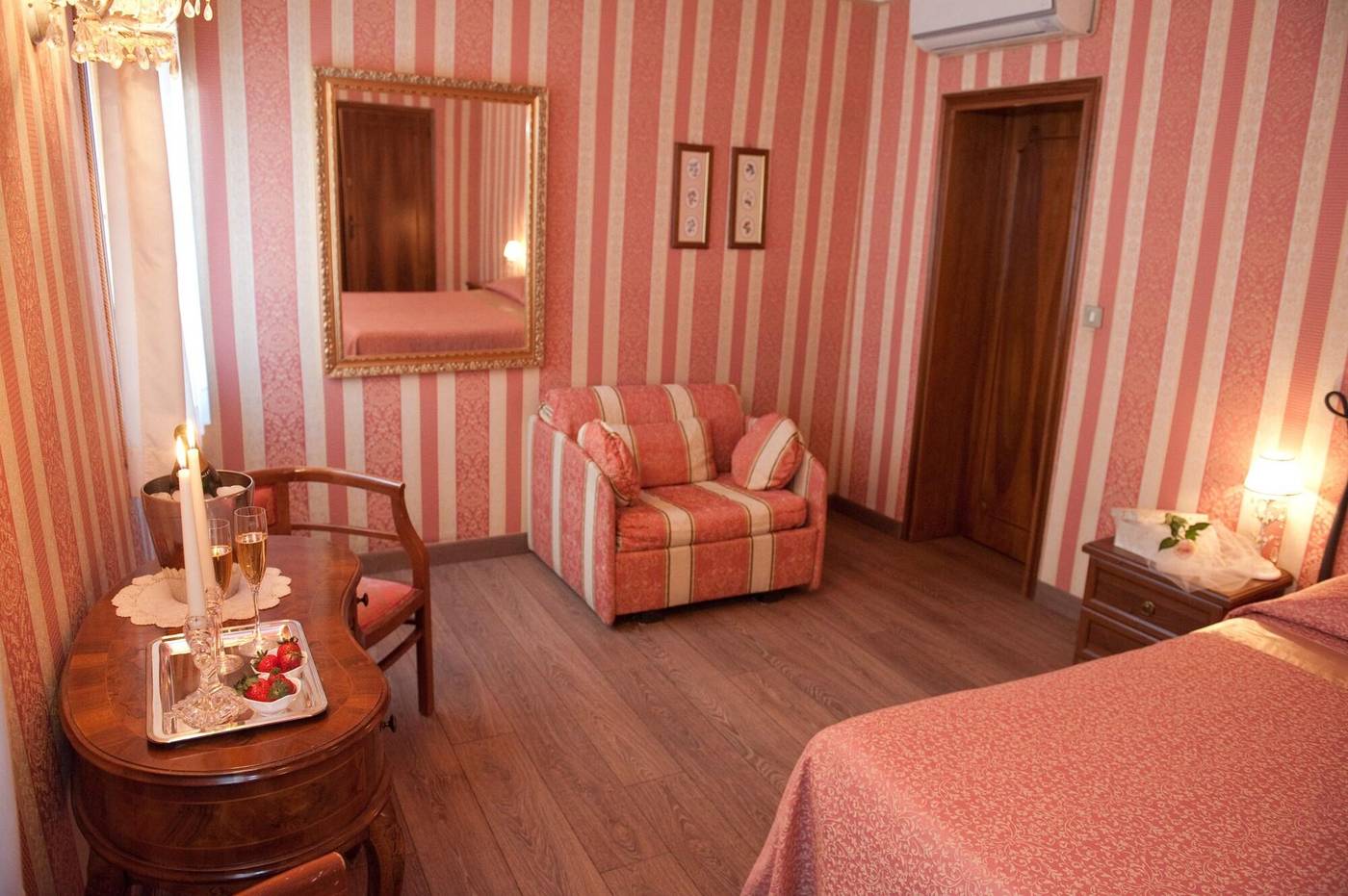 Locanda-Antico-Fiore-Room-17