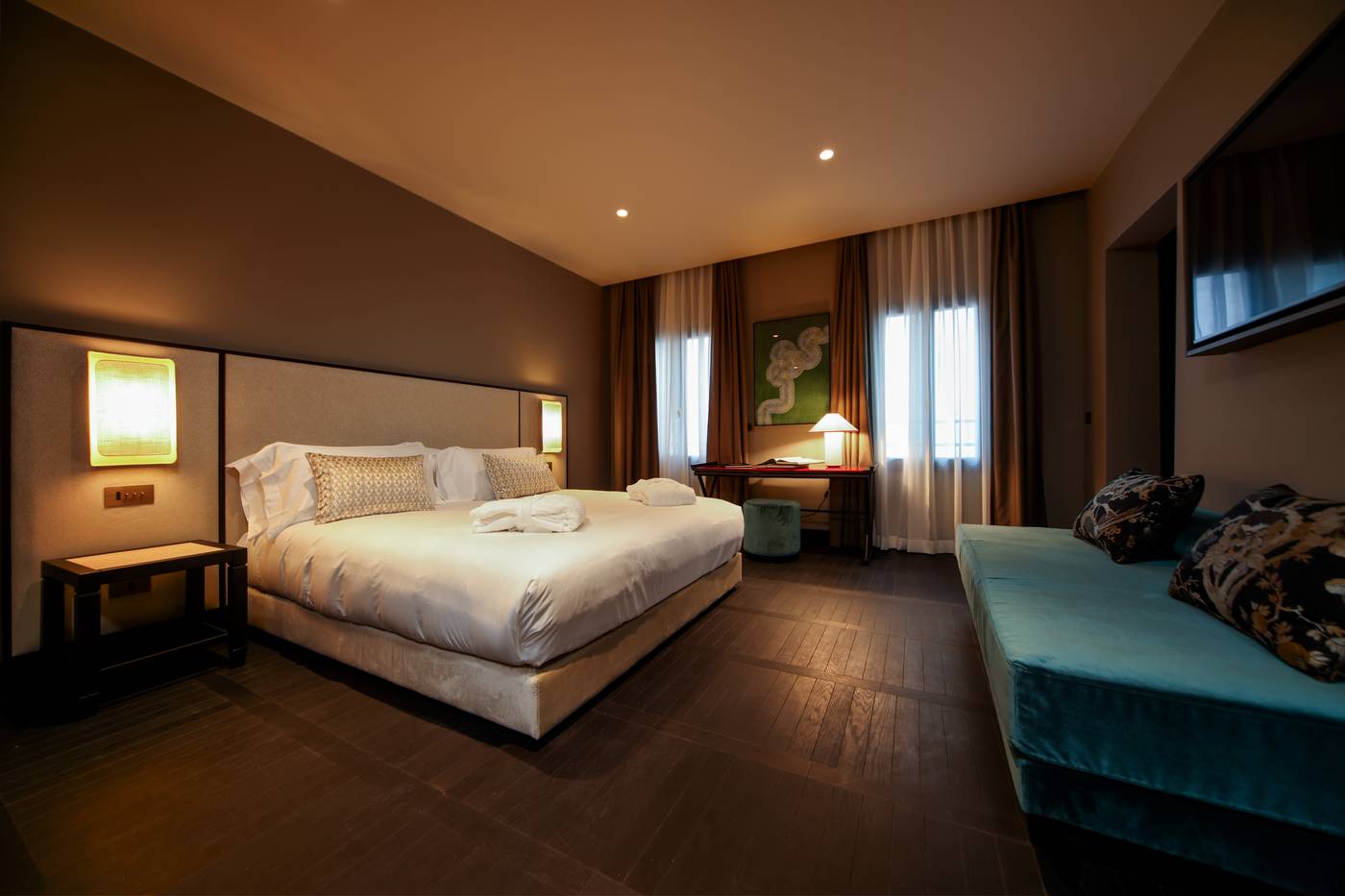 U-Visionary-Venezia-Hotel-Room-27