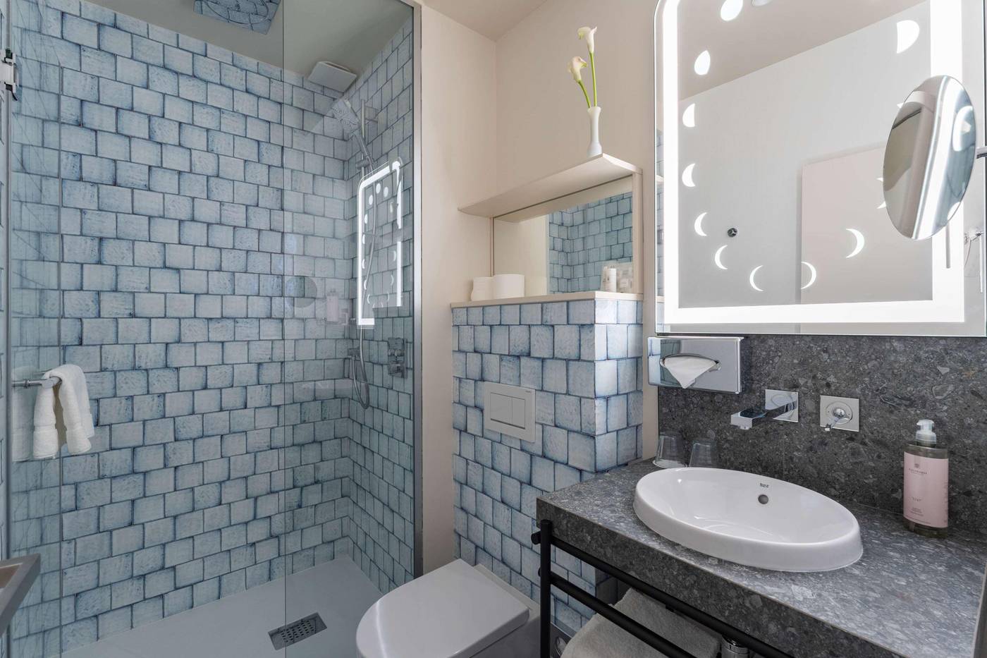 Astra-Opera-Astotel-Room-44